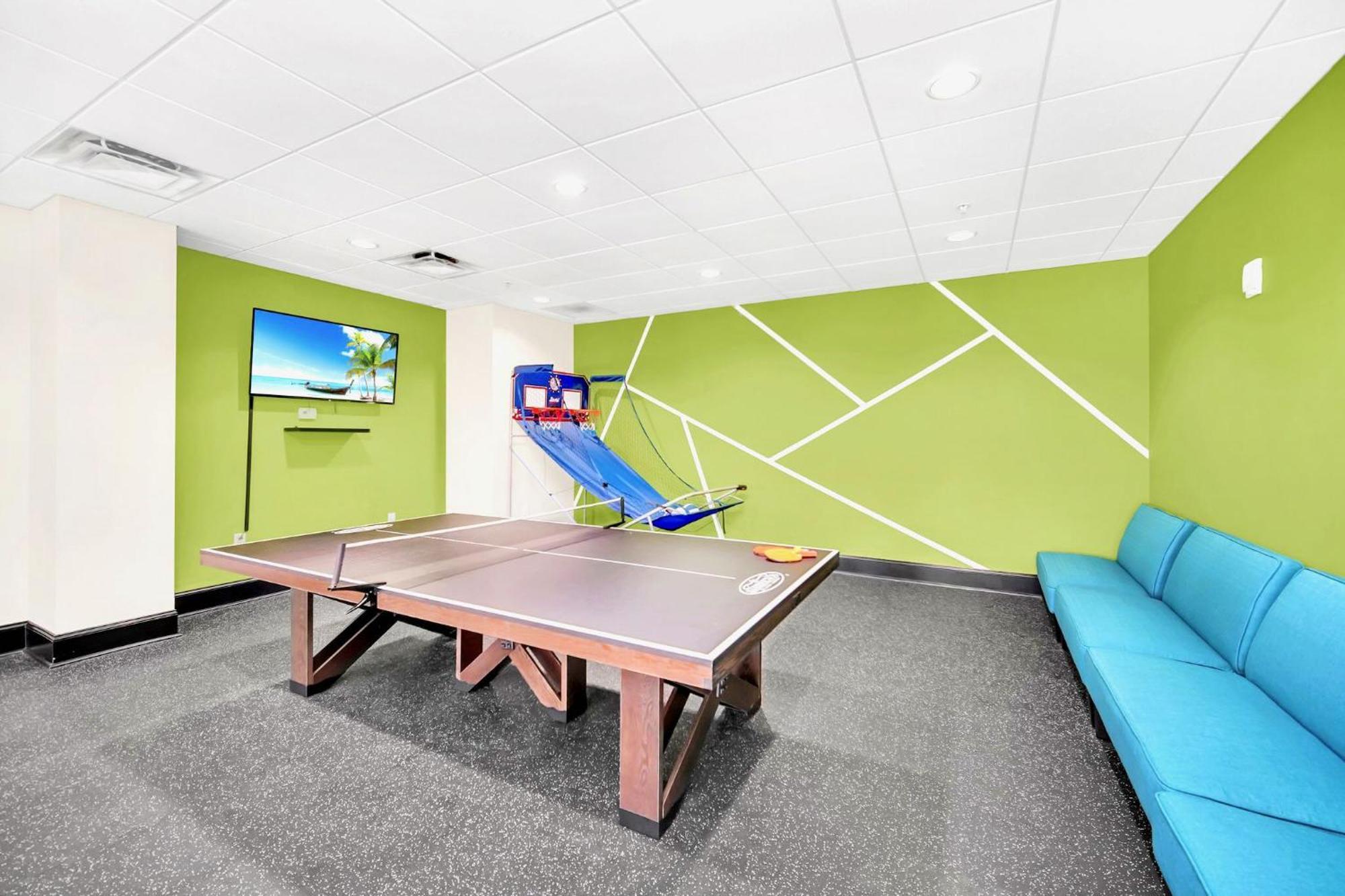 Modern 3Br - Near Disney - Pool And Hot Tub Orlando Exterior photo